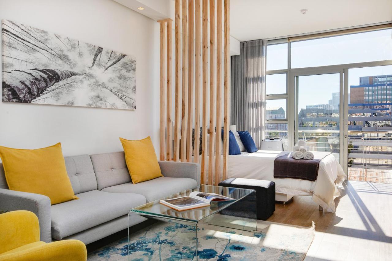 Backup-Powered Trendy Ny City Apartment At Table Mountain Fokváros Kültér fotó