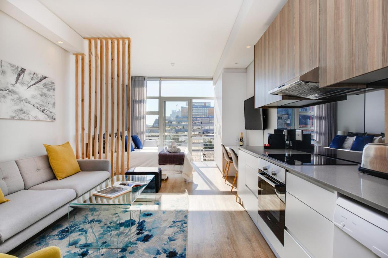 Backup-Powered Trendy Ny City Apartment At Table Mountain Fokváros Kültér fotó