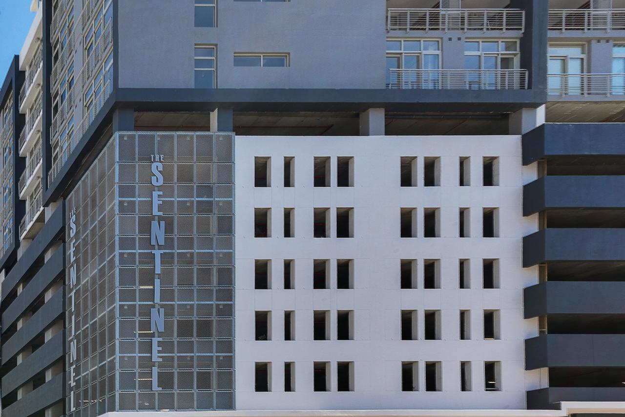 Backup-Powered Trendy Ny City Apartment At Table Mountain Fokváros Kültér fotó